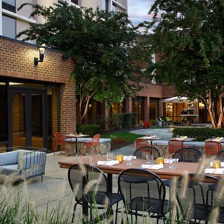 מלון טייסונס קורנר Doubletree By Hilton Mclean Tysons מראה חיצוני תמונה